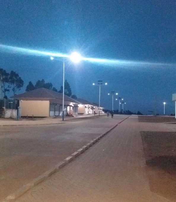 清远市非洲科特迪瓦太阳能路灯工程